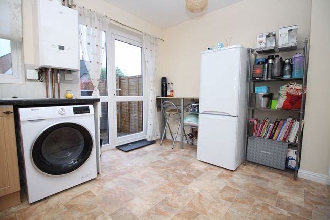 End terrace house for sale in Bracklesham Close, Southampton