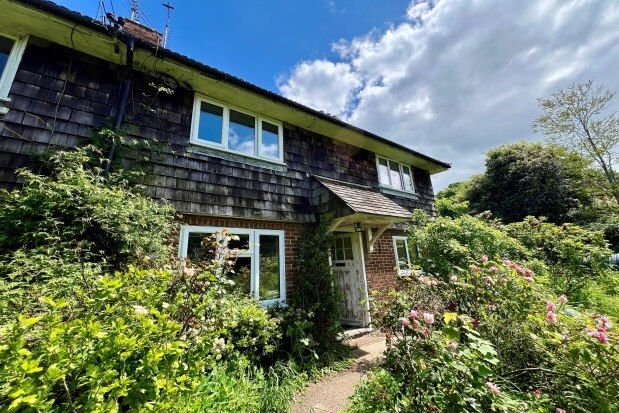Semi-detached house to rent in Cedar Cottages, Lewes