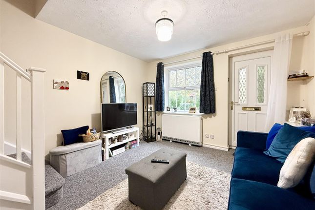 57, Haileybury Gardens, Southampton photo 3