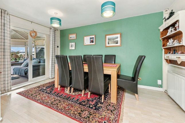 Coxley View, Wakefield photo 3