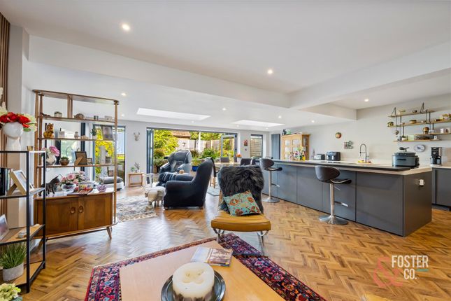 Ridgeways, Woodland Drive, Hove photo 4