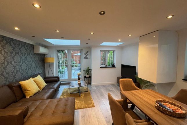 48A, Edbrooke Road, London photo 2