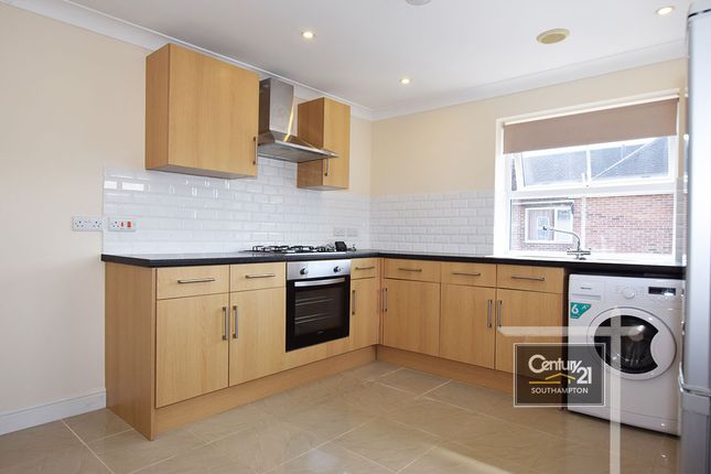 Flat to rent in |Ref: R152630|, Padwell Road, Southampton