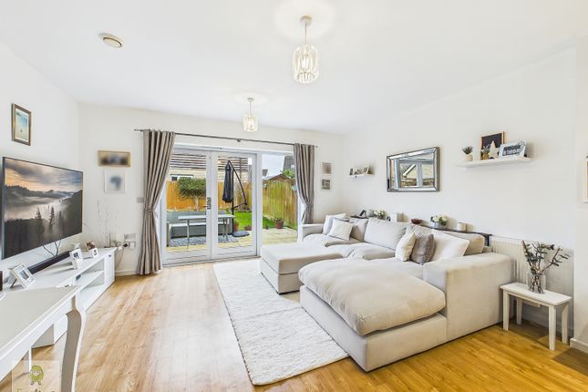 4, Westgate, Chatham photo 4