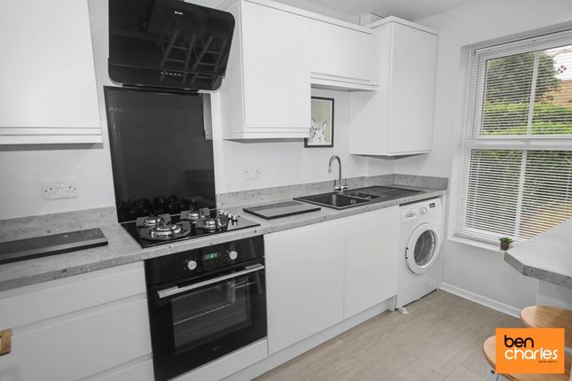 6, Oakfields, Durham photo 4