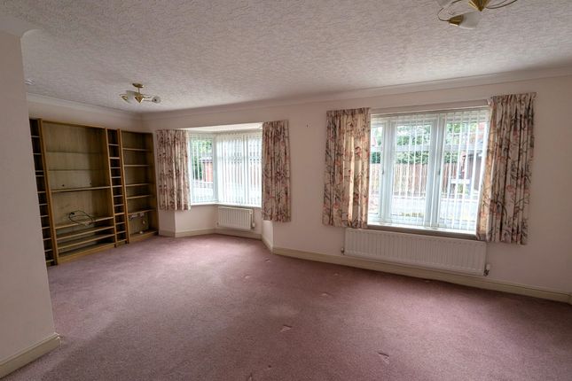 2, Marchfield Court, Dumfries photo 5