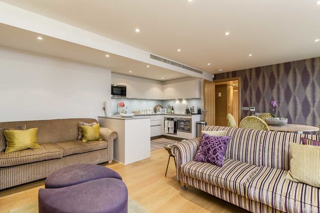 Flat for sale in Hyde Park Square, London W2