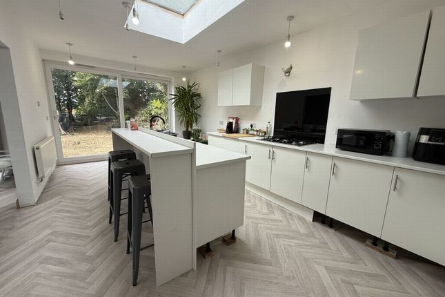 31, Brabazon Road, Leicester photo 4