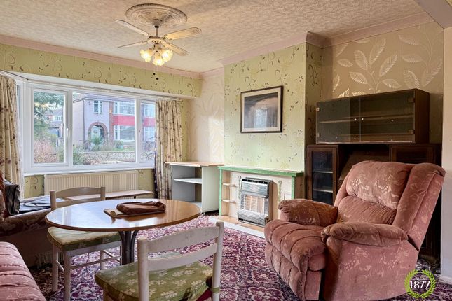32 Thwaites Road, Accrington photo 3