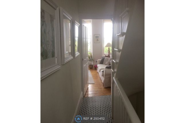 Seaview Terrace, East Street, Rye photo 3
