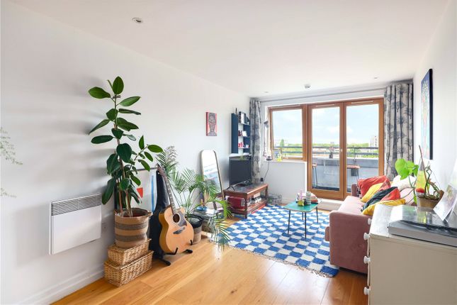 Flat for sale in Leamore Court, 1 Meath Crescent, London