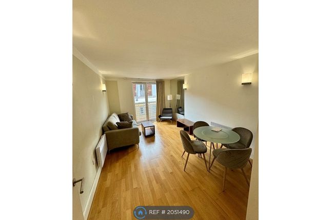 Thumbnail Flat to rent in Colefax Building, London