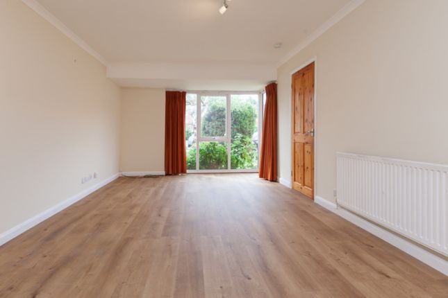 45, Valley Road, Banbury photo 4