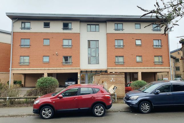 Thumbnail Flat for sale in West Cotton Close, Northampton, Northamptonshire
