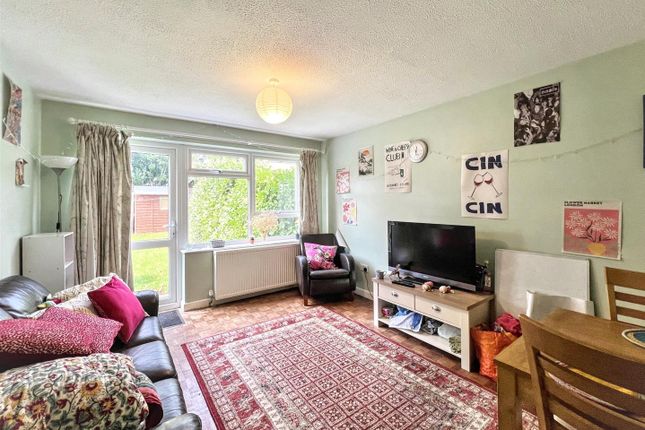 Jasmine Close, Norwich photo 3