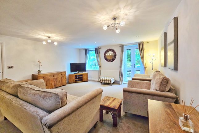 12, Holly Mount, Rawtenstall photo 4