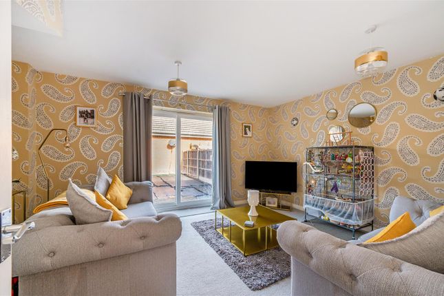 5, James Road, Portsmouth photo 2
