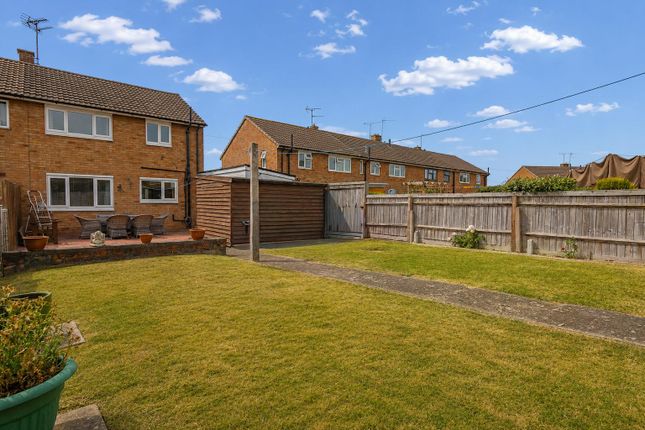 24, Leigh Crescent, Southam photo 4