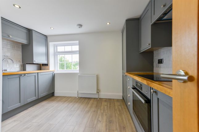 Flat 1, 12, Marine Gardens, Margate photo 4