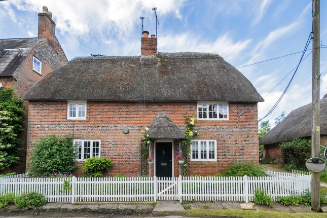Thumbnail Cottage to rent in Milton Lilbourne, Pewsey
