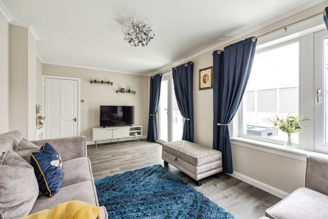 181, Easter Drylaw Drive, Edinburgh photo 2