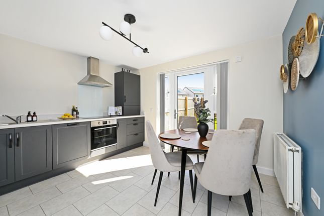 14, Eliza Wigham Place, Straiton, Edinburgh photo 4