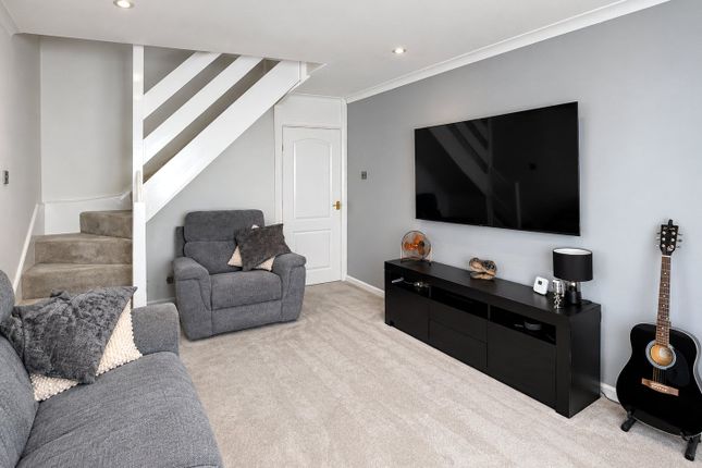 Bowness Close, Dronfield photo 3