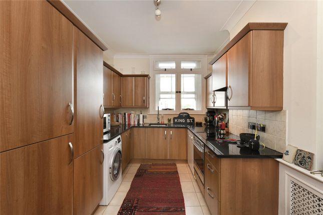 Terraced house to rent in Hyde Park Street, Hyde Park