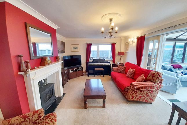 31, Elm Grove, Barnham photo 3