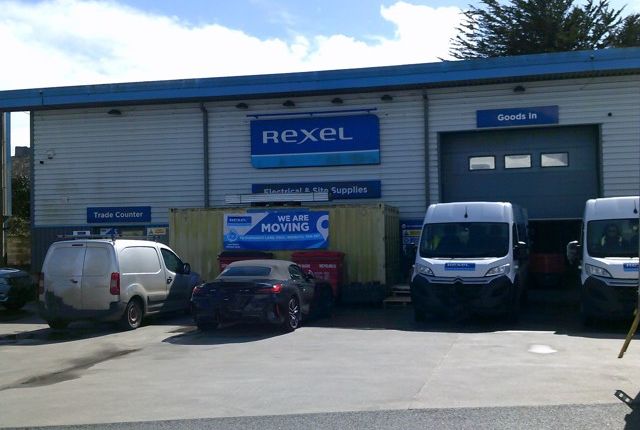 Light industrial to let in Unit 4, Carn Brea Business Park, Barncoose, Redruth, Cornwall