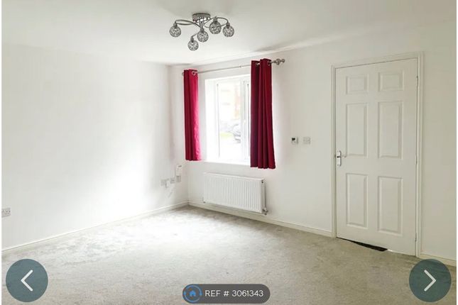 62, Findon Way, Skelmersdale Birch Green, Lancashire photo 2