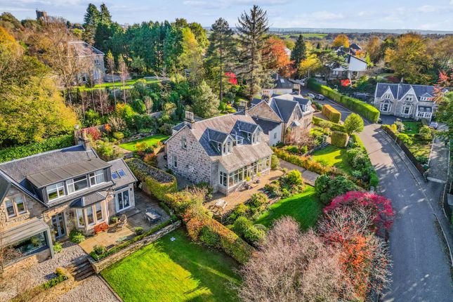 4-bed house on 17 Tannoch Drive, Glasgow, £995,000