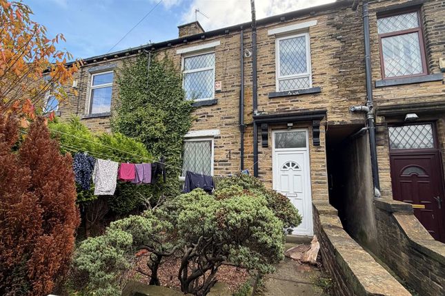 2-bed terraced on Higher Intake Road, Bradford, £60,000