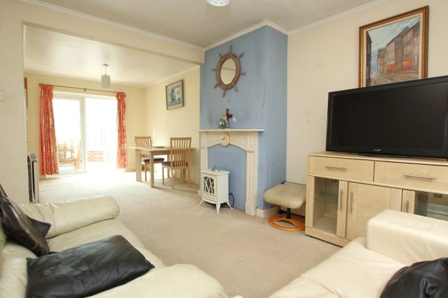 33, Beckhampton Road, Poole photo 3