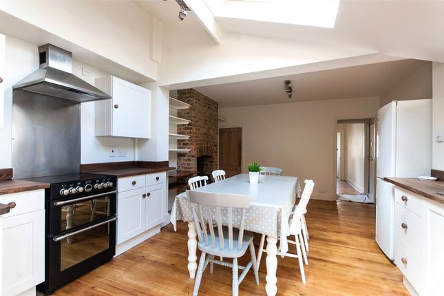 24, Bailey Road, Dorking photo 5