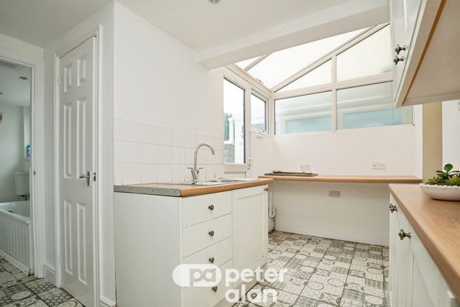 5, Ton Mawr Road, Pontypool photo 3