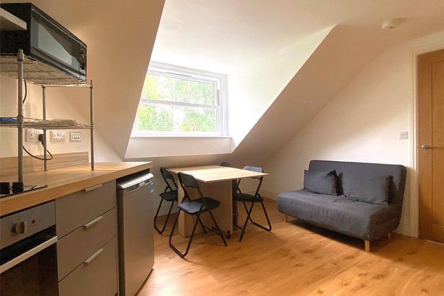 Flat 4, 1a, Vernon Terrace, Bath photo 3