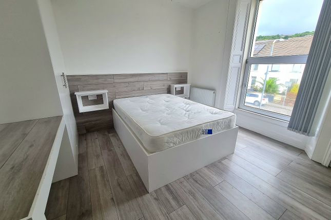 25, Brunswick Street, Swansea photo 4
