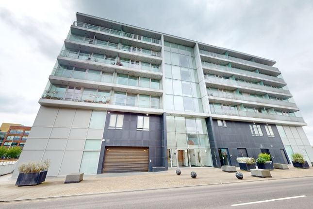 Flat for sale in Keppel Wharf, Market Street, Rotherham, Rotherham