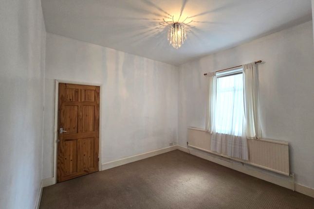 4a North Cray Road, Bexley photo 4