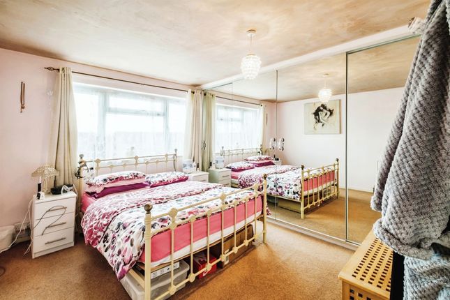 Town house for sale in Timberleys, Littlehampton