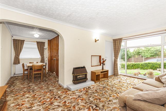 6, Croft Drive, Bury photo 4