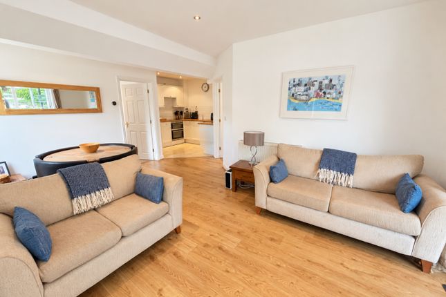 Flat 3, Ferryside View, 34 Station Road, Fowey photo 4