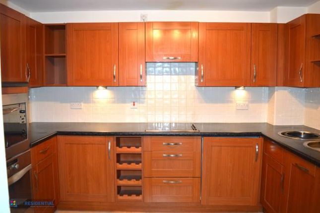 Apartment 106, Royal Plaza, 1, Eldon Street, South Yorkshire photo 4