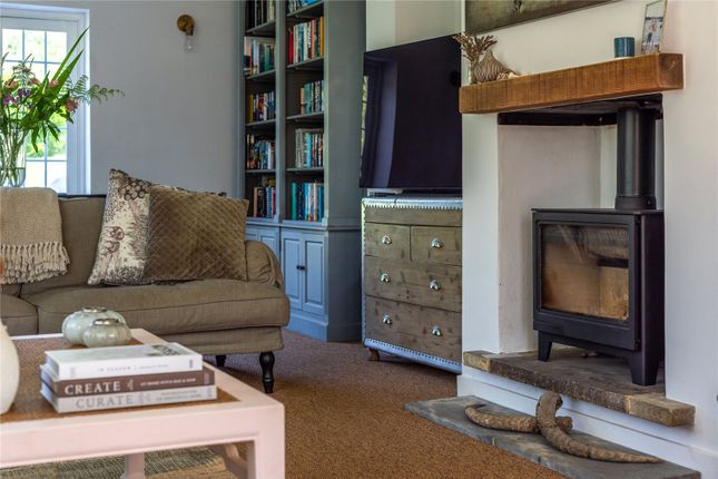 Hatch Farm Cottage,, Dorking Road, Dorking photo 4