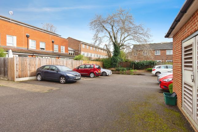 Flat for sale in 17 Stanley Road, Sutton