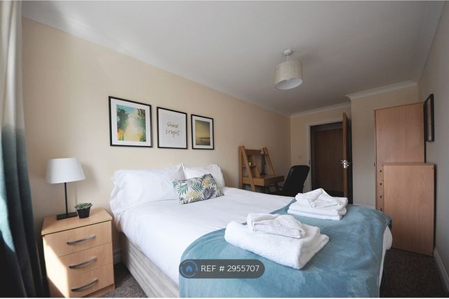 Flat, Portswood Road, Southampton photo 4