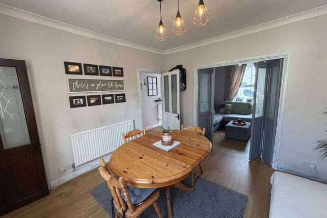 47, Cwmamman Road, Ammanford photo 5