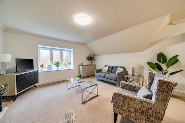 Flat 38, Richmond Village, South Street, Wantage photo 4