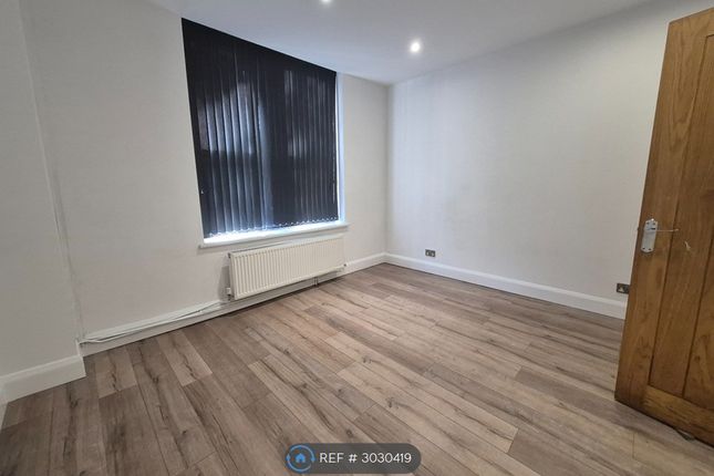 Lower Cathedral Road, Cardiff photo 4